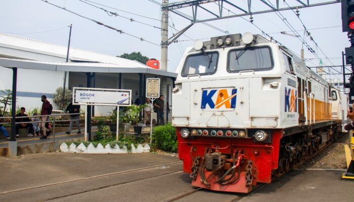 Penumpang KA Pangrango Capai Lebih dari 790 Ribu Orang di Semester Pertama 2025