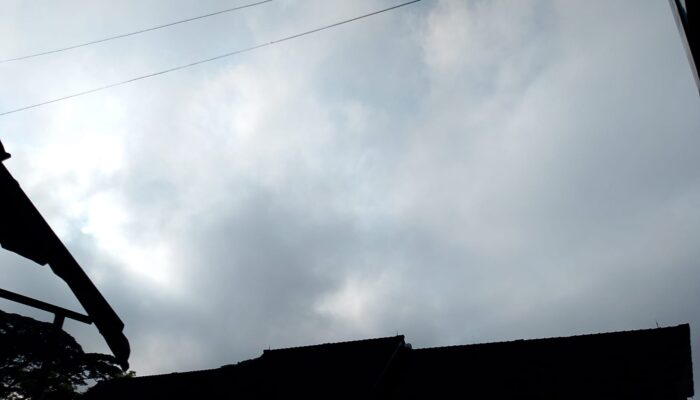 Prakiraan Cuaca Kota Sukabumi Kamis 31 Juli 2025: Hujan Ringan di Sejumlah Kecamatan