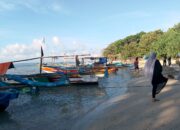 Pantai Tenda Biru: Tempat Rahasia di sukabumi Ujung Genteng yang Cocok untuk Healing dan Petualangan