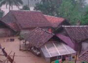 Diguyur Hujan Deras, Enam Kampung di Cidolog Terendam Banjir