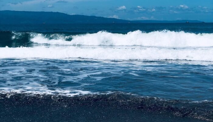 Waspada Banjir Rob, BMKG Sebut 8 Wilayah Pesisir Berpotensi Terdampak