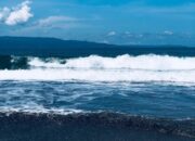 BMKG Peringatkan Gelombang Tinggi di Samudra Hindia: Waspada Hingga 6 Meter di Barat Lampung