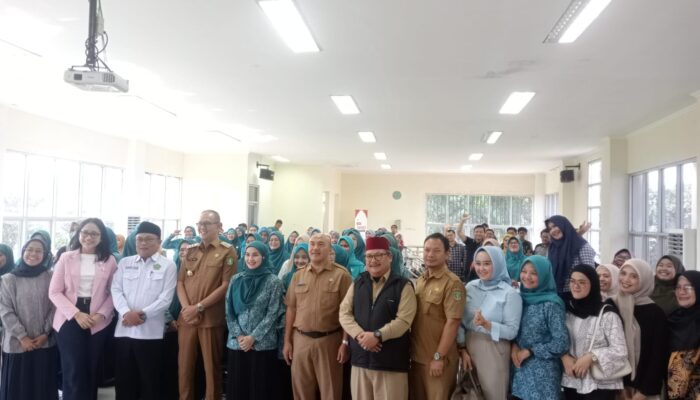 Ratusan Perempuan di Kota Sukabumi Dibekali Pelatihan Teknologi AI dalam Program HerTech, Ketua IKWI: Sangat Bermanfaat
