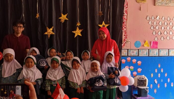 Yayasan Cahaya Fajar Abadi Tebar Kebahagiaan di Momen Kemerdekaan