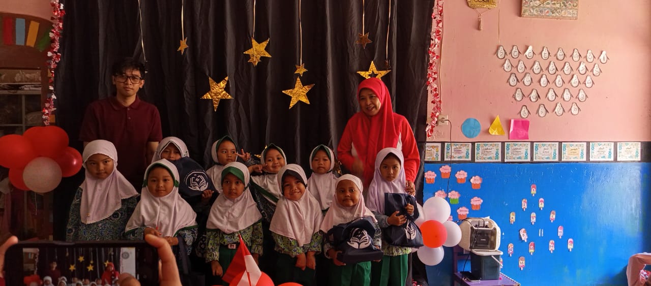 Yayasan Cahaya Fajar Abadi Tebar Kebahagiaan di Momen Kemerdekaan