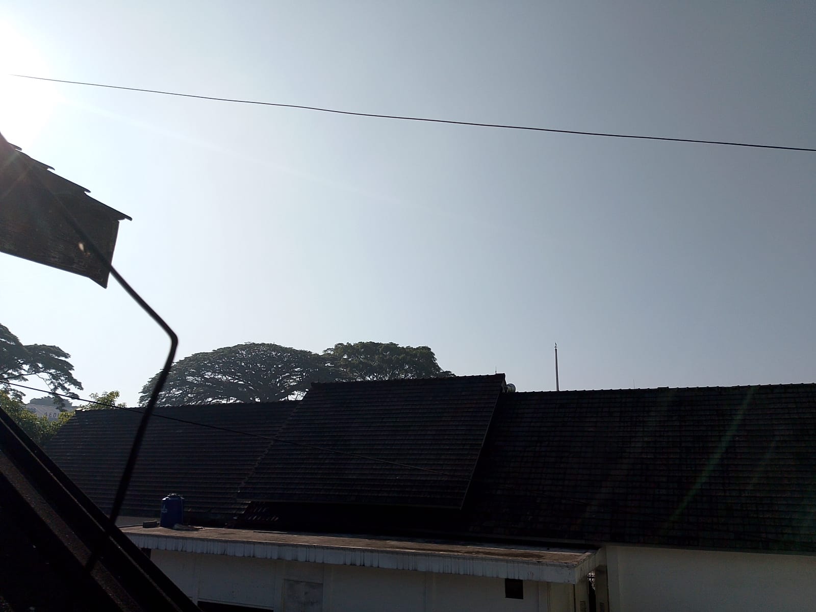 Prakiraan cuaca untuk wilayah Kota Sukabumi pada Jumat, (1/8/2025) menunjukkan kondisi yang bervariasi antar kecamatan. Beberapa wilayah diperkirakan mengalami cuaca