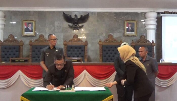 Ini Alasan Pimpinan DPRD Kota Sukabumi Rojab Asy’ari Tolak Teken Perubahan Perda