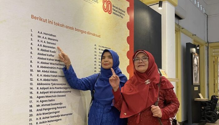 KH Ahmad Sanusi Pahlawan Nasional Asal Sukabumi Diabadikan dalam Prangko Edisi Khusus HUT RI ke-80