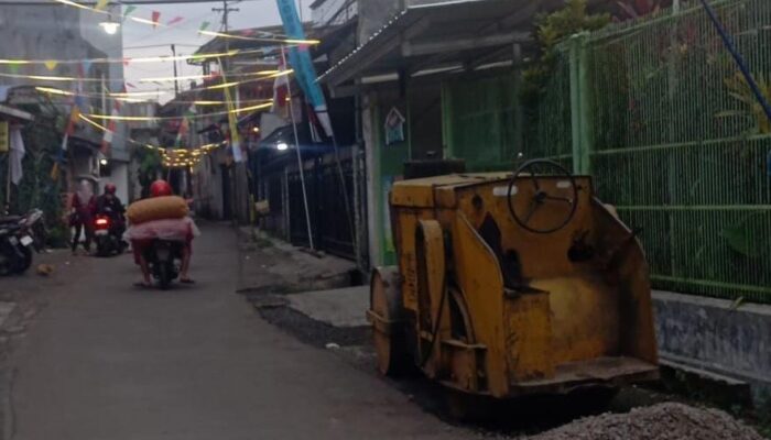 Disperkim Sukabumi Aspal Dua Titik Jalan Lingkungan di Cibadak, Anggaran Rp193 Juta