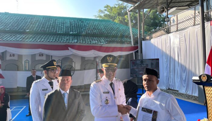 Delapan Langsung Bebas, Ratusan Warga Binaan Lapas Sukabumi Terima Remisi HUT ke-80 RI Tahun 2025