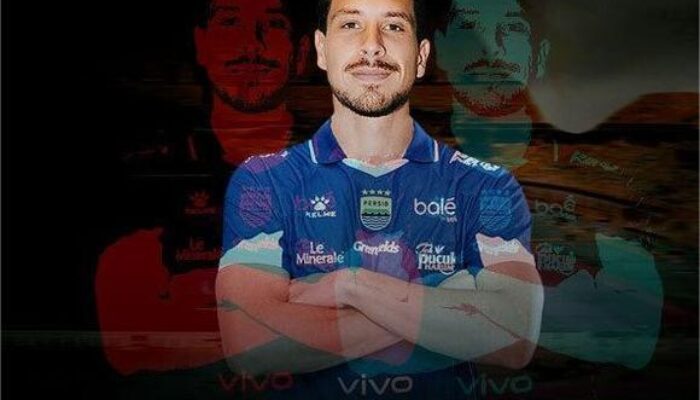 Thom Haye Resmi Bergabung ke Persib Bandung