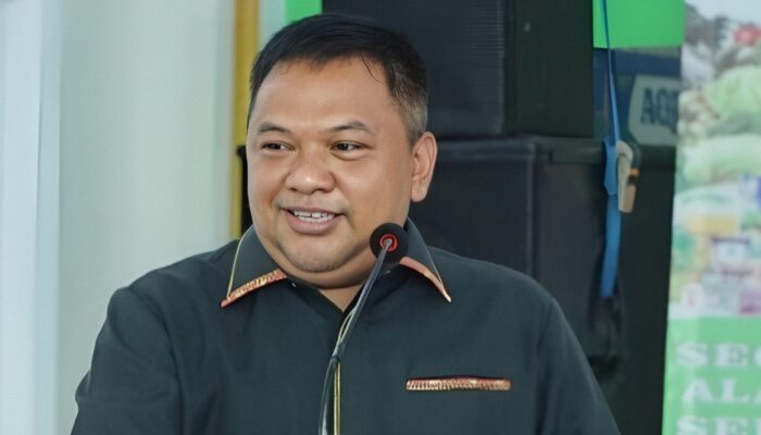 Ketua DPRD Sukabumi Budi Azhar Tegaskan Dukungan ke Presiden Prabowo: Tegakkan Hukum, Berantas KKN, Tolak Cara Premanisme!