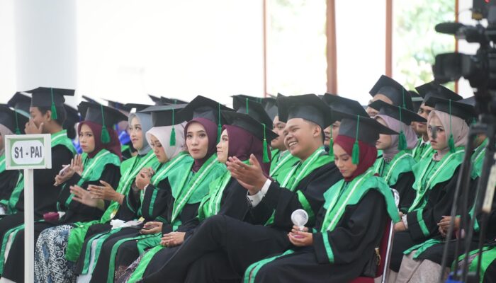 INKHAS Kota Sukabumi Gelar Wisuda ke-32, 260 Lulusan Resmi Dikukuhkan
