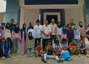 Anggota DPRD Sukabumi Dadang Hermawan Ajak Anak-anak SABAI Belajar Konservasi Penyu