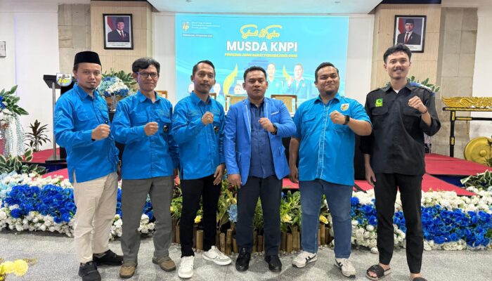 Rohmat Hidayat Terpilih Aklamasi Pimpin KNPI Jawa Barat