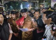 Di Depan Ribuan Massa Aksi, Wali Kota Sukabumi Ayep Zaki Didesak Evaluasi Perwal Kenaikan Tunjangan DPRD