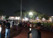 Suasana Meriah di Lapang Merdeka Sukabumi pada Malam Minggu