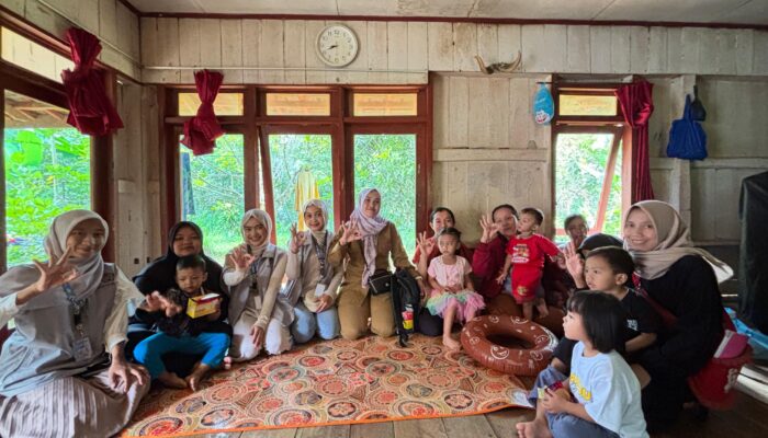 Mahasiswa UMMI Gelar Edukasi Stunting di Desa Tanjung Sari Sukabumi