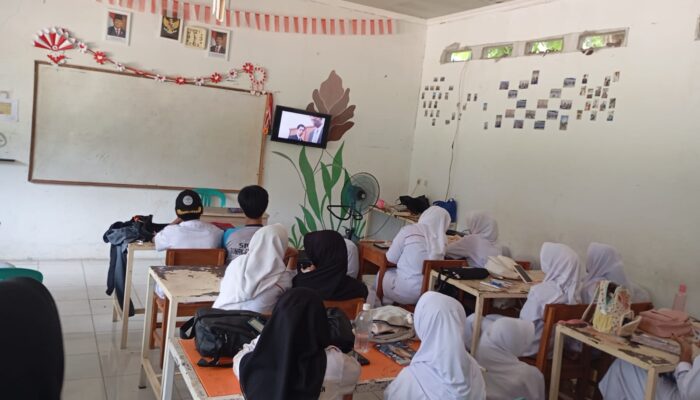 Edukasi Sejarah, Sekolah di Sukabumi Gelar Nobar Film G30S PKI