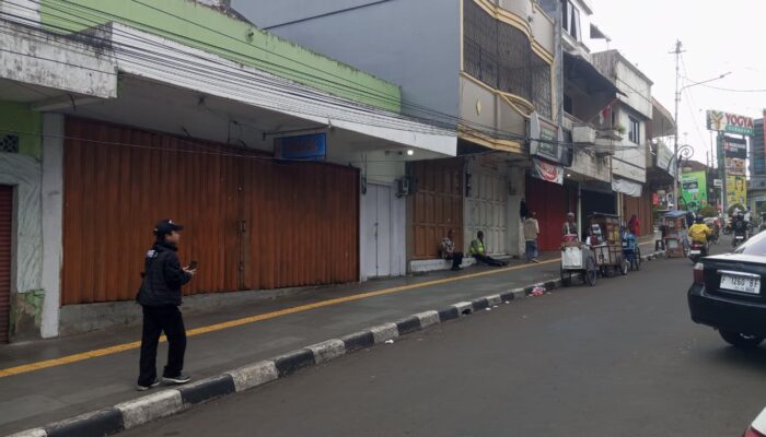 Lagi Demo, Pusat Perbelanjaan di Kota Sukabumi Banyak yang Tutup, Kenapa?