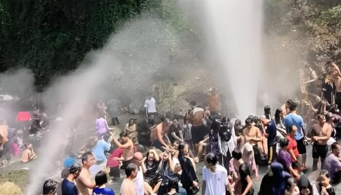 Wisata Geyser Cisolok, Pesona Pancuran Air Panas Alami di Sukabumi