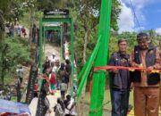 Warga Cimanggu Bergembira, Jembatan Gantung Leuwi Sintok Akhirnya Diresmikan Bupati Sukabumi