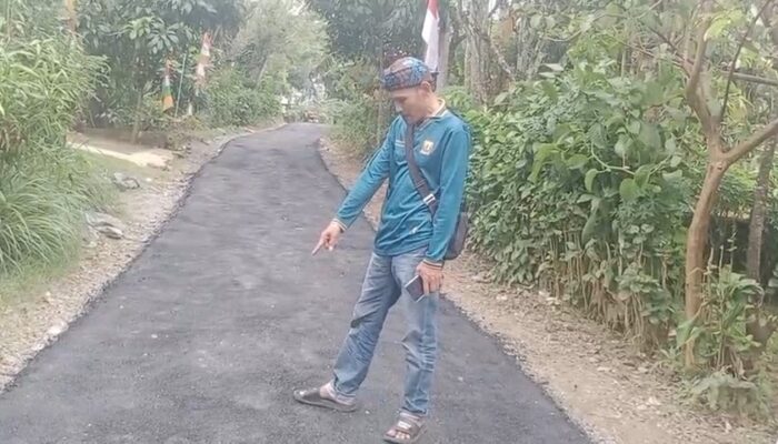 Pemdes Karangmekar Realisasikan Dana Desa Tahap II 2025 untuk Pengaspalan Jalan Pasirjati