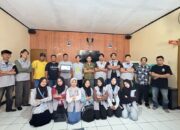 Mahasiswa KKN UMMI Kembangkan Pemasaran Digital untuk UMKM Desa Tanjungsari