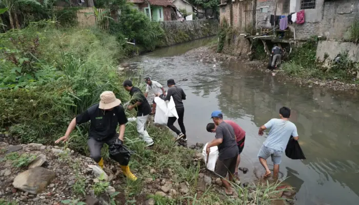 Tumpukan Sampah Capai 180 Ton per Hari, Wali Kota Sukabumi Dorong Desentralisasi Pengelolaan di Tingkat RW