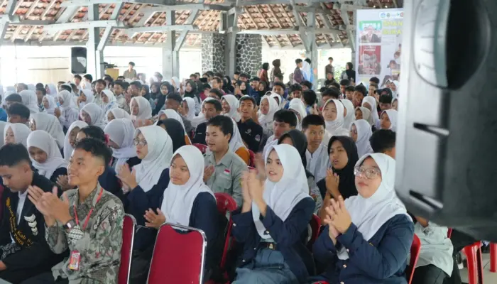 One Day Training Forum OSIS Jawa Barat, Cetak Generasi Muda Unggul dan Berkarakter