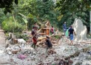 Puting Beliung Hantam Desa Cibodas, Satu Rumah Rata dengan Tanah