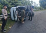 Truk Tangki Terguling di Jalur Letter S Cikidang Sukabumi, Beruntung Tak Ada Korban Jiwa