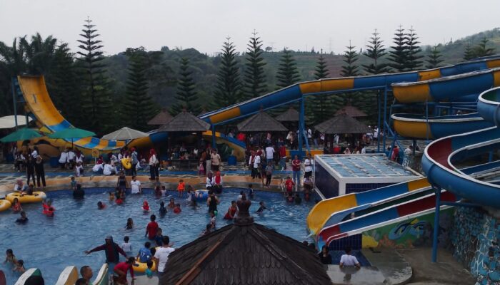 Waterpark Anak Raja Cikidang Sukabumi, Wisata Keluarga dengan Nuansa Alam