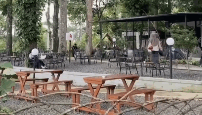 Sukabumi Punya Tempat Nongkrong Asyik di Kaki Gunung Gede Pangrango