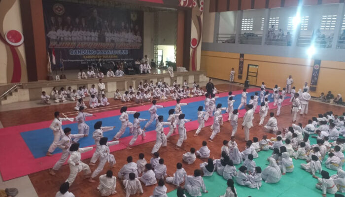 324 Peserta Ikuti UKT Bandung Karate Club Kabupaten Sukabumi