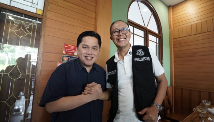 Wali Kota Sukabumi Hadiri Pembukaan Liga 4 Seri 2 Piala Gubernur Jabar di Garut, Bahas Pengembangan Olahraga dengan Erick Thohir