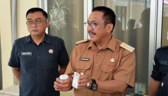 Ratusan Pegawai Pemkab Dites Urine, Bupati Sukabumi: Mudah-mudahan Semua Negatif