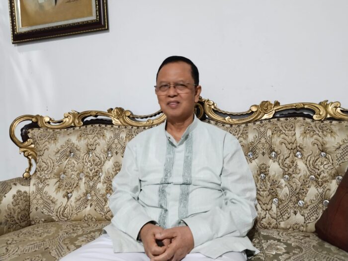 Mantan Wali Kota Sukabumi, Mohammad Muraz, mengomentari pembentukan Panja Wakaf dan Panja TKPP di DPRD Kota Sukabumi.