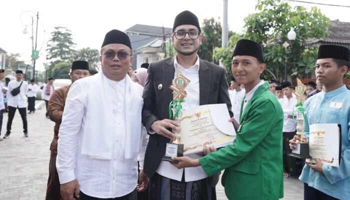 Peringati Hari Santri 2025, Wakil Wali Kota Sukabumi Ajak Santri Kawal Peradaban Bangsa