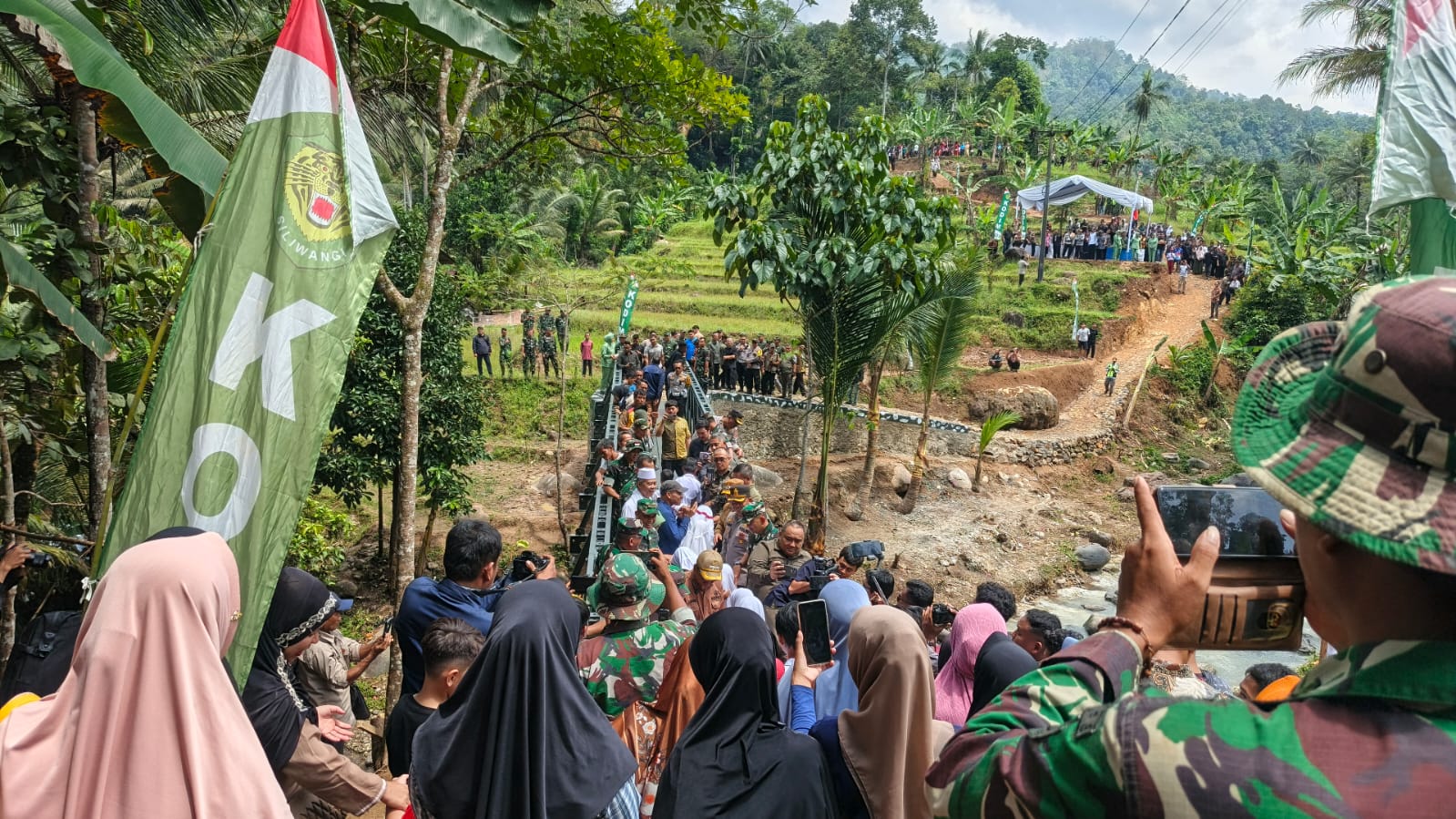Jembatan Panel Garuda