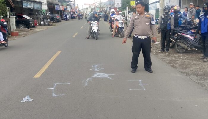 Kronologi Kecelakaan Ambulans di Cibolang Sukabumi, Pemotor Luka Patah Tulang