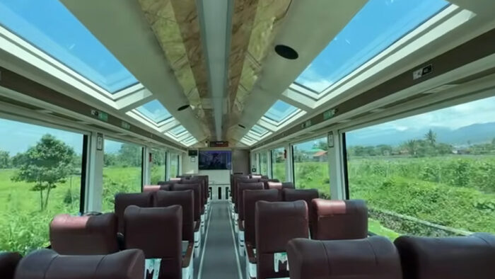 Jalur kereta Sukabumi menjadi salah satu jalur andalan dalam program wisata baru bertajuk West Java Traincation.