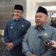 Ketua DPRD Kabupaten Sukabumi, Budi Azhar Mutawali (kanan), bersama Bupati Sukabumi, Asep Japar (kiri).