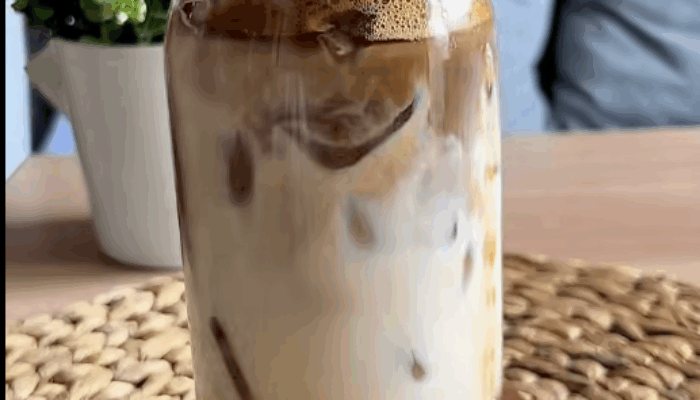 Kopi Susu Gula Aren Rumahan ala Kafe Sukabumi, Nikmat dan Mudah Dibuat di Rumah