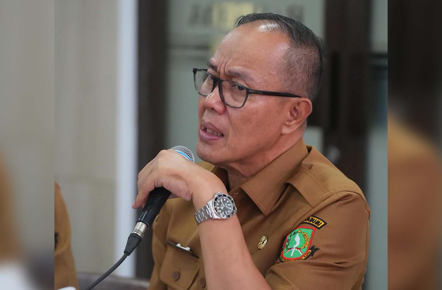 Wali Kota Sukabumi, Ayep Zaki.