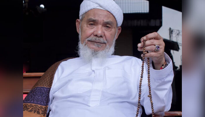 Profil KH. Mahmud Mudrikah Hanafi: Ulama Kharismatik Sukabumi, Pewaris Tradisi Keilmuan Pesantren Sunda