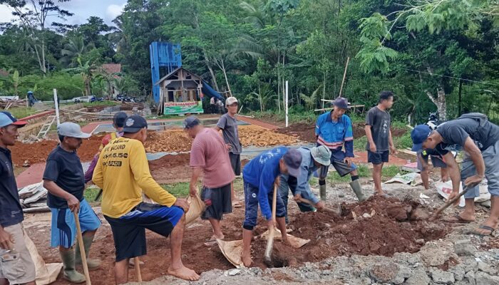 Koperasi Merah Putih Dibangun, Pemdes Padajaya Tata Ulang Fasilitas Desa