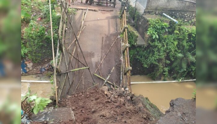Pemkab dan Warga Bergerak Cepat, Jembatan Darurat Akan Dibangun di Cikembar