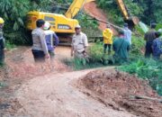 Sempat Tertutup Longsor Akses Jalan Tamanjaya–Cigaru di Ciemas Kembali Bisa Dilalui 