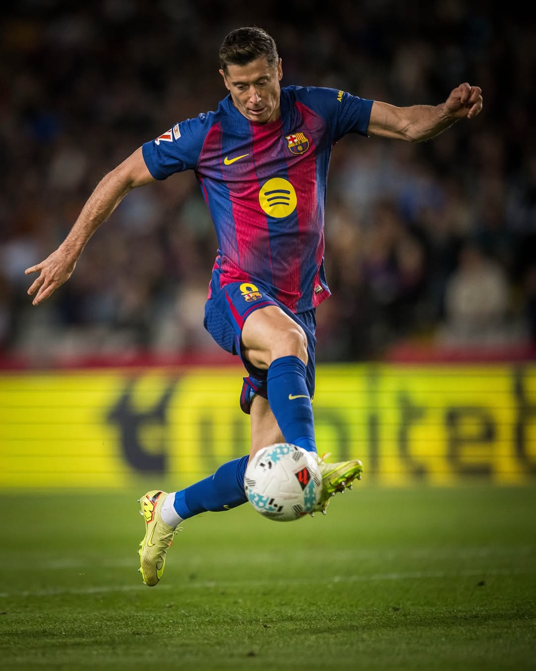 Barcelona Tekuk Elche 3-1, Rashford dan Yamal Jadi Pembeda